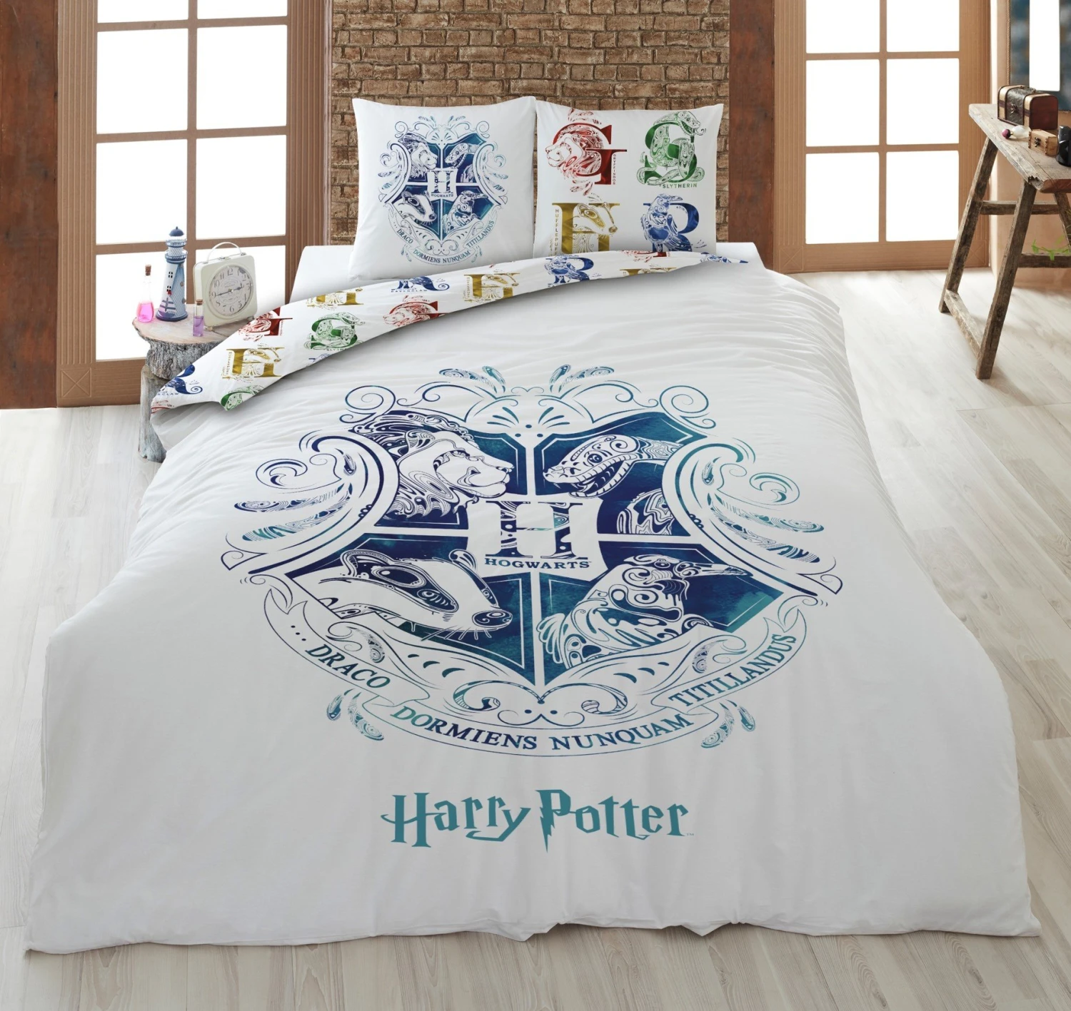 HARRY POTTER - Parure De Lit 140x200cm - Hogwarts W. '100% Microfibre' 1 HARRY POTTER - Parure De Lit 140x200cm - Hogwarts W. '100% Microfibre'