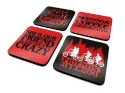 PYRAMID STRANGER THINGS - Pack De 4 Dessous De Verre - Phrases
