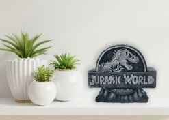 JURASSIC WORLD - Tirelire En Résine - 17x14,5x 6 Cm