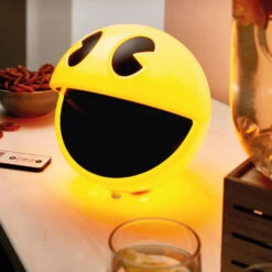 PAC MAN - Lampe Télécommandée Et Sonore PAC-MAN