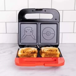 POKEMON - Pokeball - Appareil à Sandwich Panini -Maison Élégante Promos Boutique FIGRS480034 4
