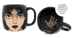 WOW! Stuff MERCREDI - Mug Intérieur 3D - Main