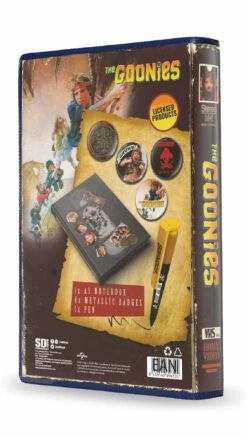 SD Toys LES GOONIES - Set VHS - Set Papeterie (Cahier, Badges Et Stylo) -Maison Élégante Promos Boutique FIGSDTWRN25517 3